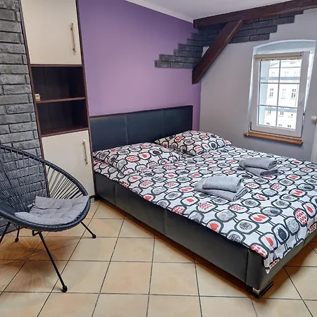 Crystal Ix Apartman *